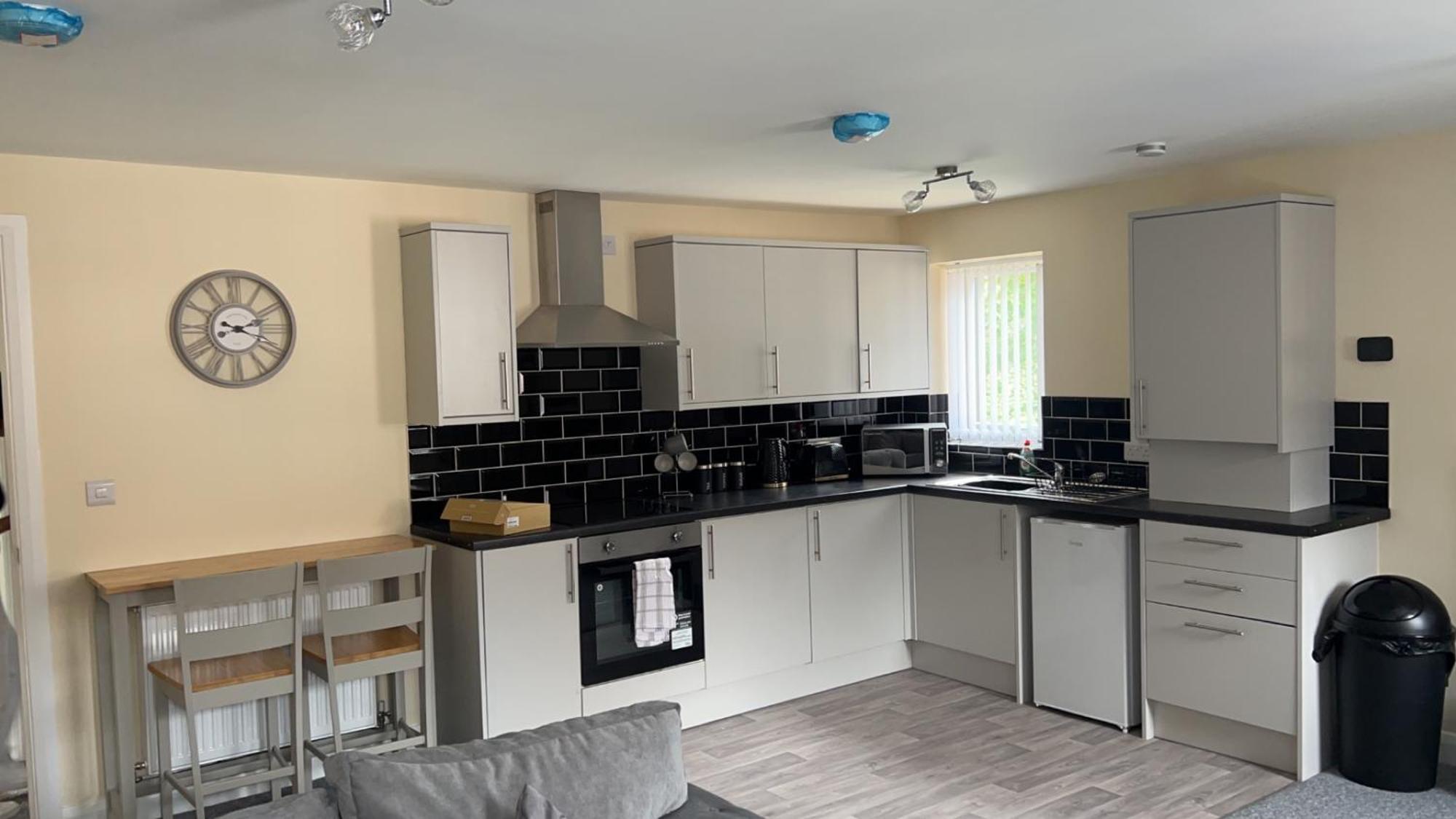 Brand New Apartments With Open Plan Kitchens & Diner , Free Wifi & Netflix Included Burton-upon-Trent Exterior photo